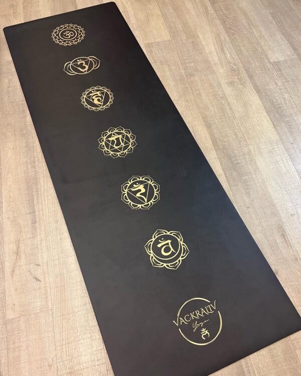 chakra yogamatta guld