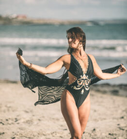 Limited Edition! VACKRALIV YOGA Yoga&Swim Dressy Swimsuit IBIZA, black