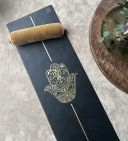 New Yogi Favorite! VL ECO PU HAMSA FOLDERABLE TRAVEL YOGAMATTA, 183 cm, 2 mm & VL Bärrem