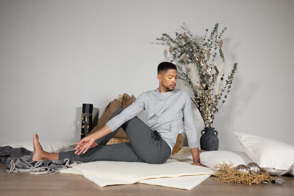 SALE! VACKRALIV YOGA&MEN Dressy Sweater, grey - Bild 2