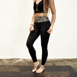leopard leggings