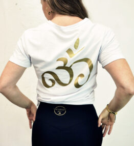 New! VACKRALIV YOGA T-Shirt with tie, GOLD SOUL Aum, white
