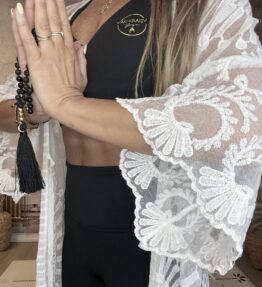 New! VACKRALIV YOGA Dressy Ibiza Mandala KIMONO Lacework wide, white