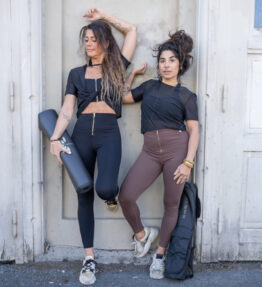 New Dressy Gold! VL MAGICAL SOFT SKIN LEGGINGS Gold Zipper Extra High, black
