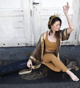 New! VL x WithSegerqvist KIMONO SILK Be More You, Brown & Gold