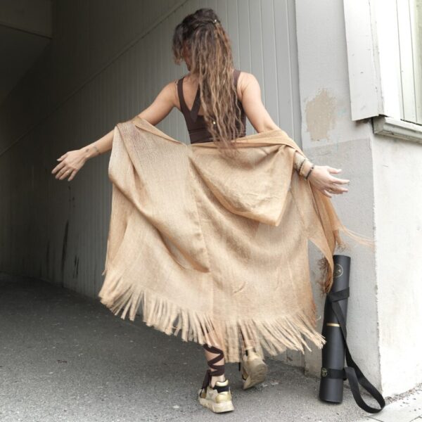 Yogi Favorite! VL Dressy & Shiney KIMONO Tassel, gold