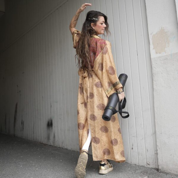 New! VL x WithSegerqvist KIMONO SILK Be More You, Beauty Mandalas - Bild 3