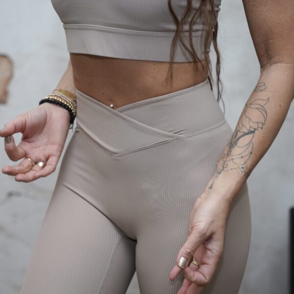 New! VL MAGICAL SOFT SKIN LEGGINGS Dressy Ribbed V-Front high, light beige - Bild 4