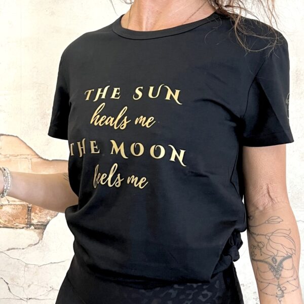 New! VL T-Shirt with tie THE SUN heals me THE MOON feels me, black - Bild 2