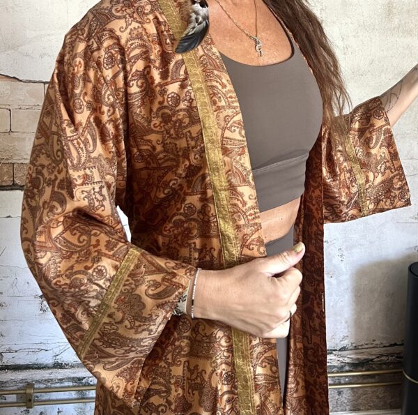 New! VL x WithSegerqvist KIMONO SILK Be More You, Brown & Apricot - Bild 3